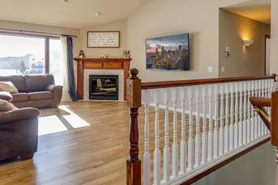 2484 Briar Oakes Boulevard, Monticello, MN 55362 - Photo 12