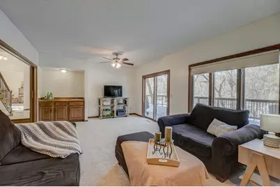 214 Woodridge Drive, Vadnais Heights, MN 55127 - Photo 8