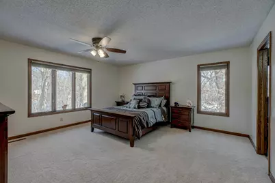 214 Woodridge Drive, Vadnais Heights, MN 55127 - Photo 14