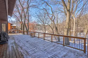 214 Woodridge Dr, Vadnais Heights, MN 55127 - Photo 30