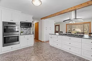 2476 Ridge Ln, Mounds View, MN 55112 - Photo 12