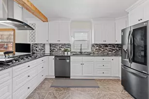 2476 Ridge Ln, Mounds View, MN 55112 - Photo 8