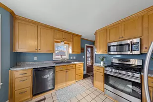 836 7th Ave SW, Faribault, MN 55021 - Photo 14