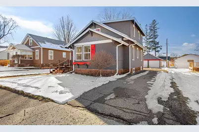 836 7th Avenue SW, Faribault, MN 55021 - Photo 2