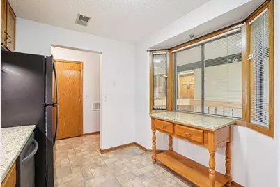 4035 Victoria Street N #212, Shoreview, MN 55126 - Photo 16
