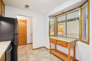 4035 Victoria St N, Shoreview, MN 55126 - Photo 16