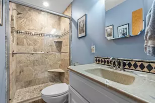 901 Cheri Ln, Mendota Heights, MN 55120 - Photo 28