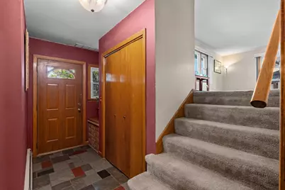 901 Cheri Lane, Mendota Heights, MN 55120 - Photo 4