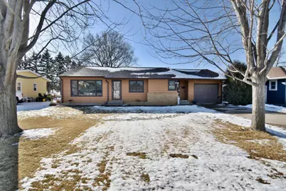 718 Stearns Avenue, Paynesville, MN 56362 - Photo 1