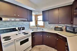 718 Stearns Ave, Paynesville, MN 56362 - Photo 4