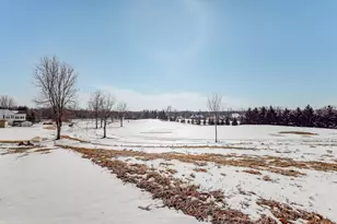 2888 Eagle Valley Dr, Woodbury, MN 55129 - Photo 56