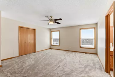 2888 Eagle Valley Drive, Woodbury, MN 55129 - Photo 24