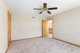 2888 Eagle Valley Dr, Woodbury, MN 55129 - Photo 42