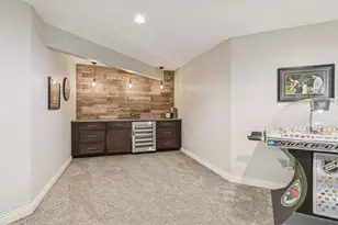 10488 Raleigh Rd, Woodbury, MN 55129 - Photo 48