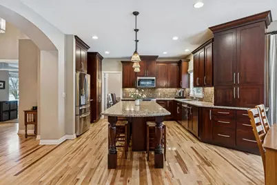 10488 Raleigh Road, Woodbury, MN 55129 - Photo 16