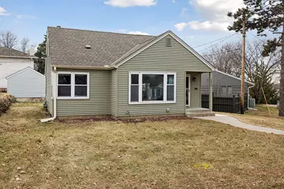5620 21st Avenue S, Minneapolis, MN 55417 - Photo 2