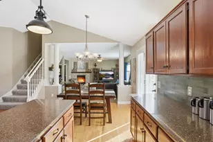 8564 Pine Ct, Victoria, MN 55386 - Photo 12