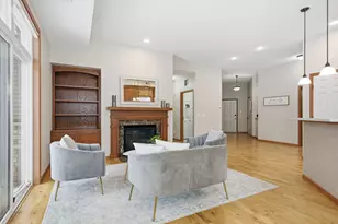 1256 County Rd D E, Maplewood, MN 55109 - Photo 6