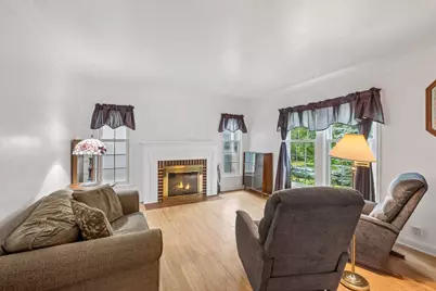 671 Como Avenue, Saint Paul, MN 55103 - Photo 4