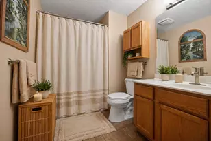 7040 49th St N, Oakdale, MN 55128 - Photo 24