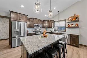 1045 Bellaire Blvd NW, Isanti, MN 55040 - Photo 10