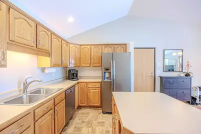 403 Clausen Avenue SW #5, Bemidji, MN 56601 - Photo 6