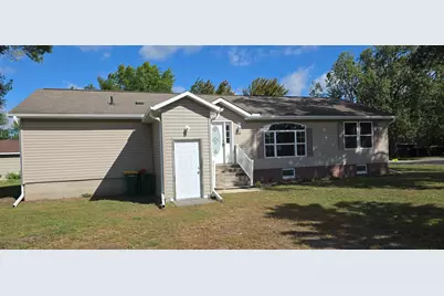 212 1st Street S, Royalton, MN 56373 - Photo 2