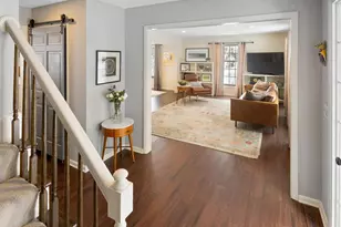 14811 Minnehaha Pl, Wayzata, MN 55391 - Photo 2