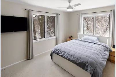 14811 Minnehaha Place, Wayzata, MN 55391 - Photo 36