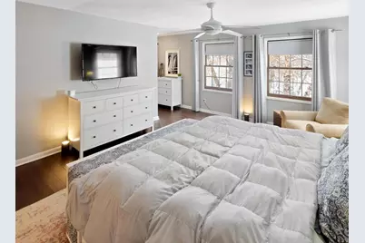 14811 Minnehaha Place, Wayzata, MN 55391 - Photo 30