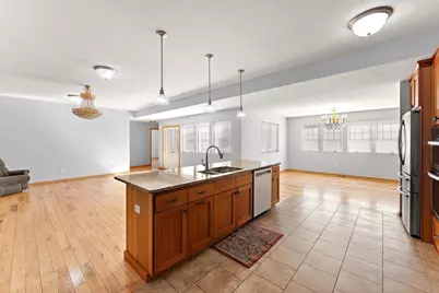 438 Wildwood Road, Mahtomedi, MN 55115 - Photo 8