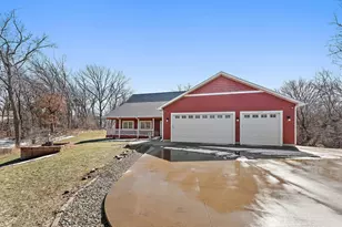 438 Wildwood Rd, Mahtomedi, MN 55115 - Photo 56