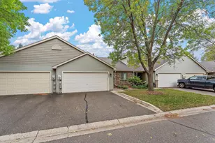 696 Monn Ave, Vadnais Heights, MN 55127 - Photo 18