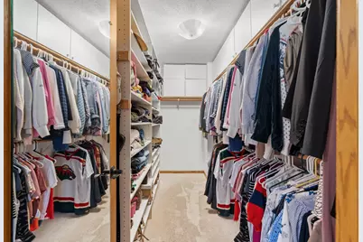 7215 Sunshine Drive, Eden Prairie, MN 55346 - Photo 36