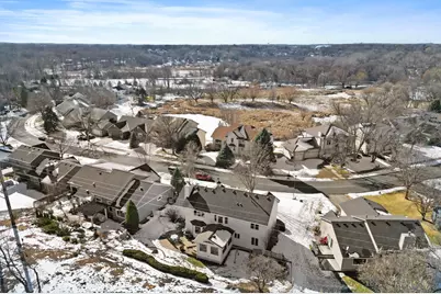 7215 Sunshine Drive, Eden Prairie, MN 55346 - Photo 12