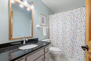 7215 Sunshine Dr, Eden Prairie, MN 55346 - Photo 40