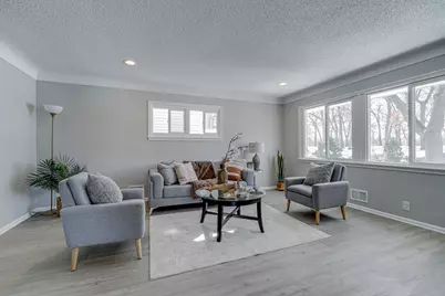 2758 Vincent Avenue N, Minneapolis, MN 55411 - Photo 4