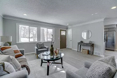 2758 Vincent Avenue N, Minneapolis, MN 55411 - Photo 6