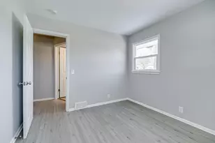 2758 Vincent Ave N, Minneapolis, MN 55411 - Photo 28