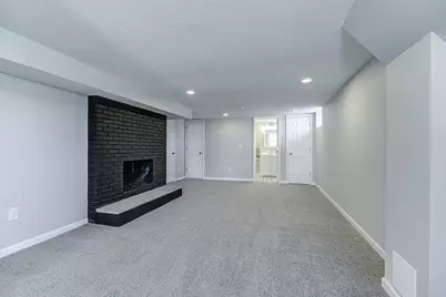 2758 Vincent Avenue N, Minneapolis, MN 55411 - Photo 32