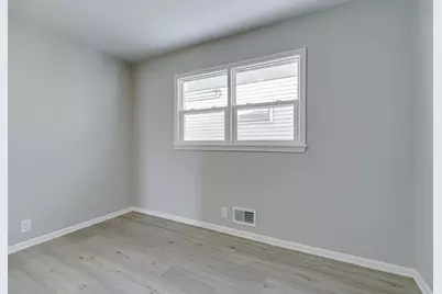 2758 Vincent Avenue N, Minneapolis, MN 55411 - Photo 30