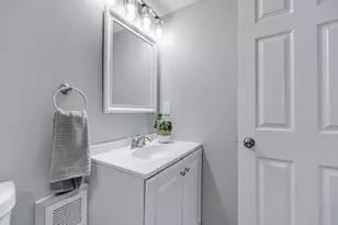 2758 Vincent Ave N, Minneapolis, MN 55411 - Photo 38