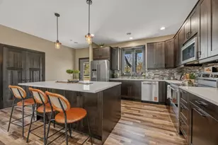 527 Miller Ave SW, Hutchinson, MN 55350 - Photo 6