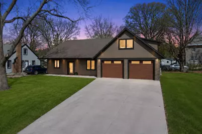 527 Miller Ave SW, Hutchinson, MN 55350 - Photo 2