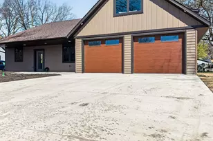 527 Miller Ave SW, Hutchinson, MN 55350 - Photo 42