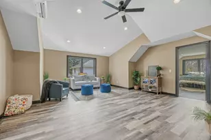 527 Miller Ave SW, Hutchinson, MN 55350 - Photo 20