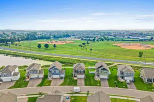 239 Snowdrop Trl, Waconia, MN 55387 - Photo 36