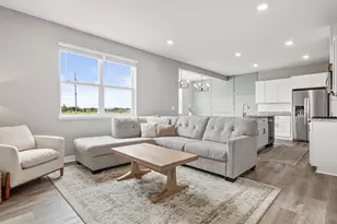 239 Snowdrop Trl, Waconia, MN 55387 - Photo 8