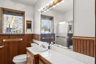 5057 9 Mile Creek Cir, Bloomington, MN 55437 - Photo 14