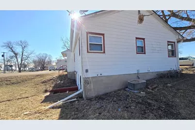 201 Euclid Street, Alden, MN 56009 - Photo 6